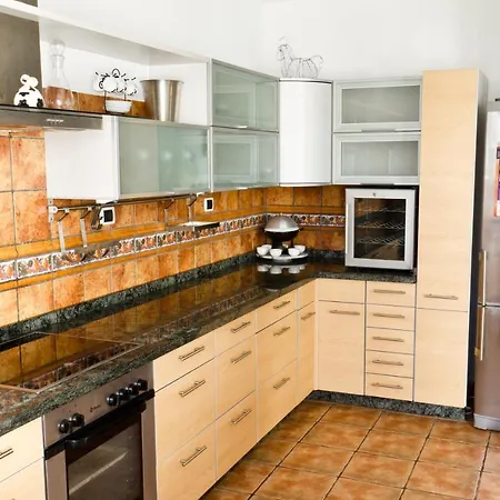 Casa vacanze Charming House In With Private Pool